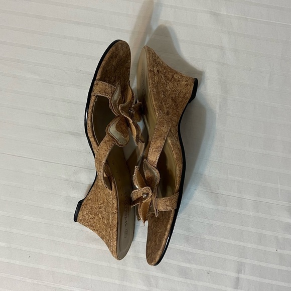 SOLD - Picture 10 of 13